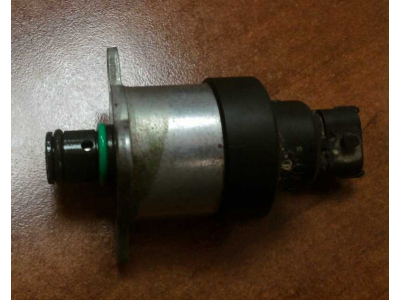 Клапан электромагнитный топливного насоса Bosch Common Rail (Euro3) SHAANXI / Shacman (ШАНКСИ / Шакман) 612600081583 (0928400617) фото 1 Хабаровск